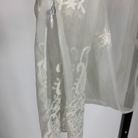 NWT Nidodelida sheer white lace tights - Picture 3 of 5